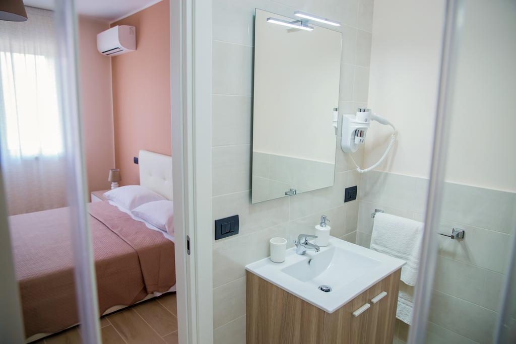 Gleda Rooms In The Square Pompeï Kamer foto