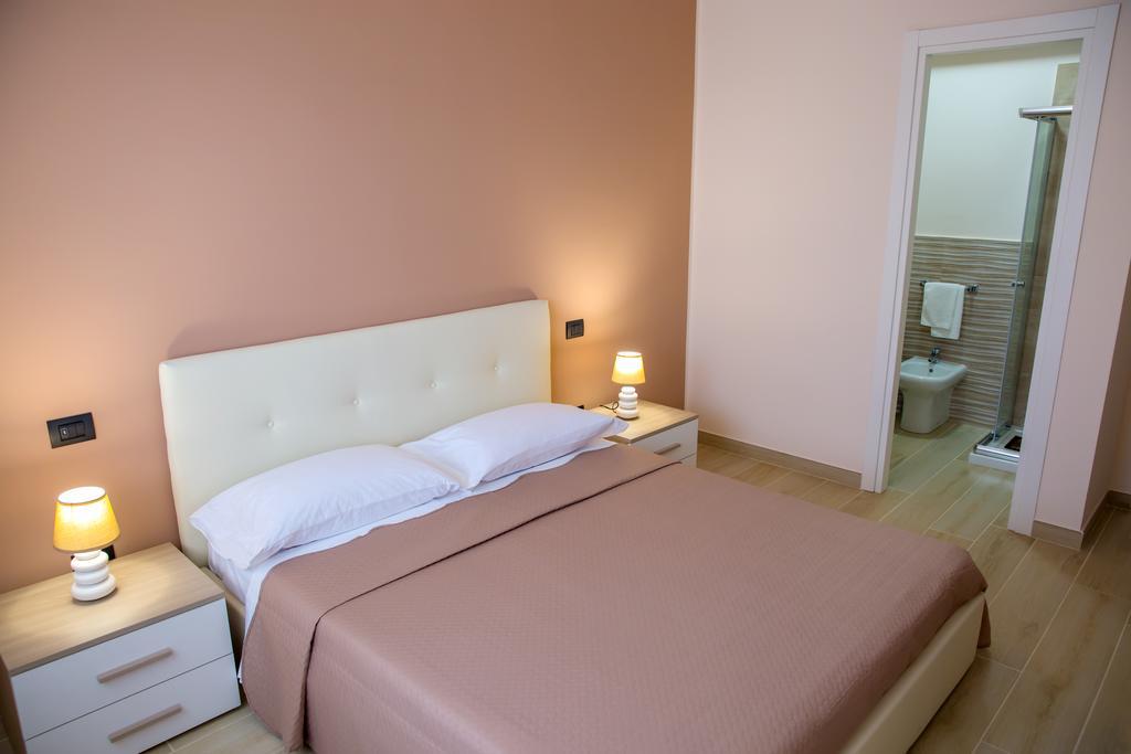 Gleda Rooms In The Square Pompeï Kamer foto