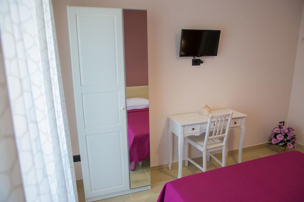 Gleda Rooms In The Square Pompeï Buitenkant foto